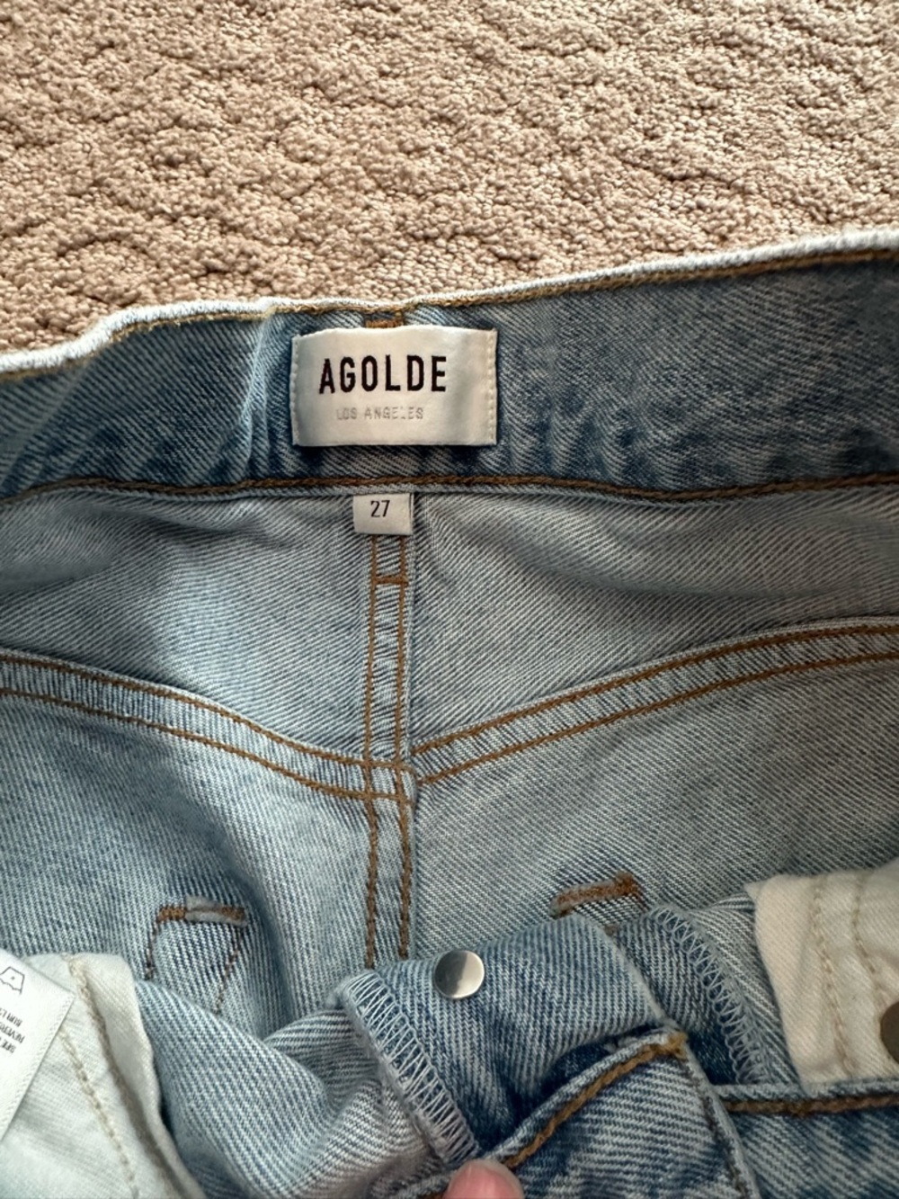Agolde Light Wash Boyfriend Barrel Jeans
Tapered Baggy High Rise Revolve 27 - Picture 6 of 10
